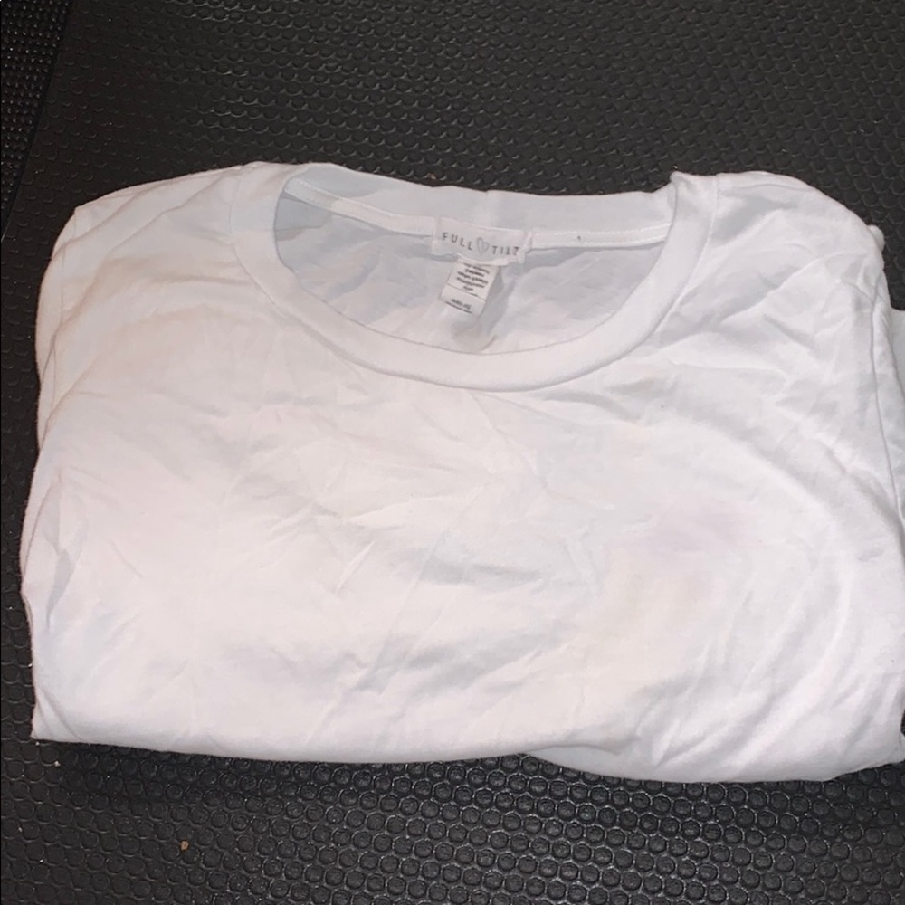 White Tilly’s long sleeve